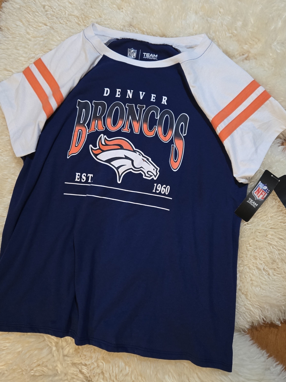 Denver Broncos Kids Navy & White Raglan Sportswear NFL T-Shirt Size XXL